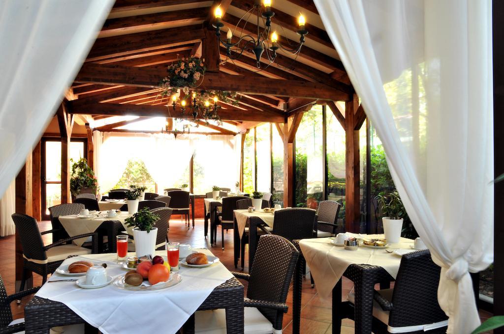 Hotel Ferro Di Cavallo Pavullo nel Frignano Eksteriør billede